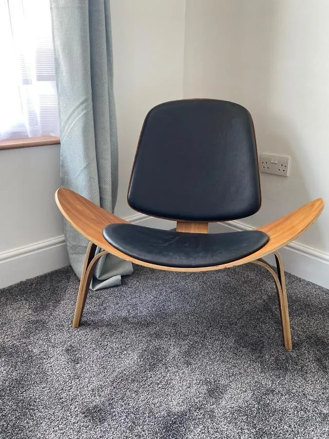 Comfortable 2 Bedroom Home From Home With Parking Nottingham Holiday home